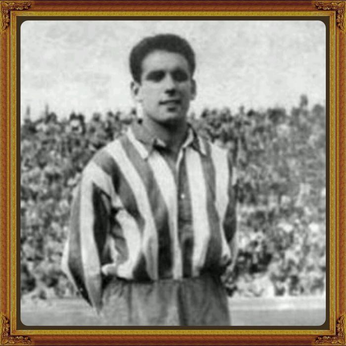 Salvador Estruch. Jugador de SD SUECA. Alcoyano, At. Madrid y Malaga, campeón 2 veces de primera división conel Atletico_0
