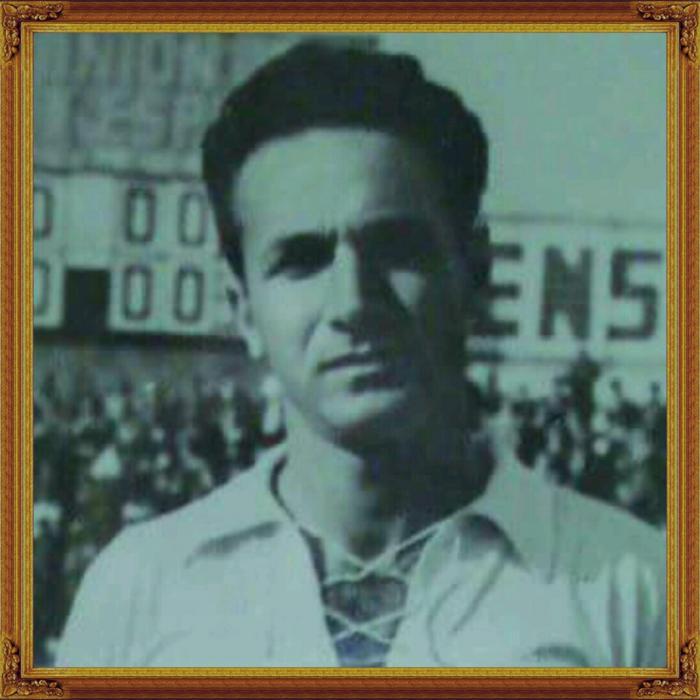 Solves, centrocampista de la decada de los 50 jugo en el Mestalla y en el VCF_1