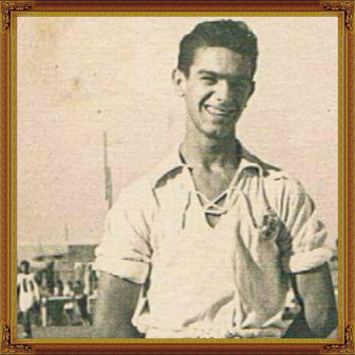 Salvador Ibañez,"Rabanito"" jugador rapido y habilidoso de los 50, jugo en la Sds, y en segunda con el Mestalla,Granada y Castellon_0