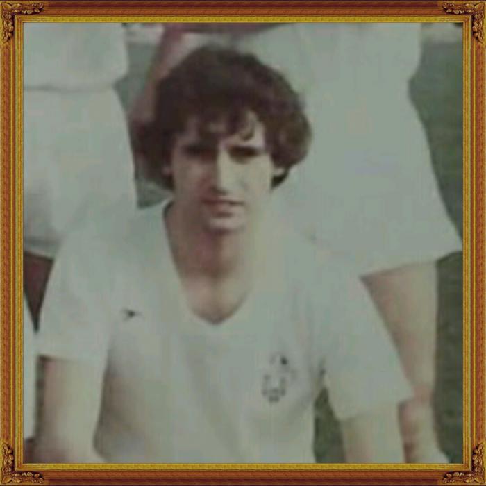 Vicente Osca"Kempes" extraordinario mediapunta de finales de los 70_0